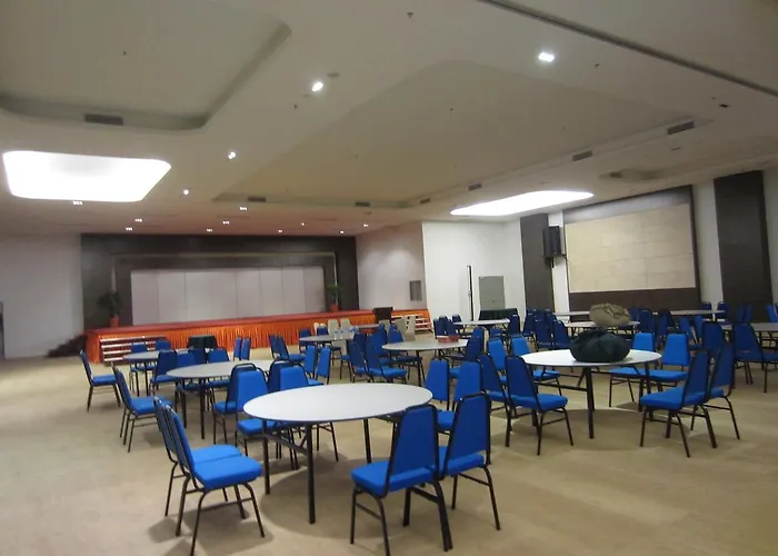 D Hotel