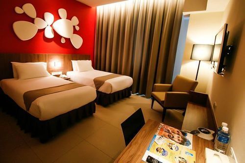 Hotel D